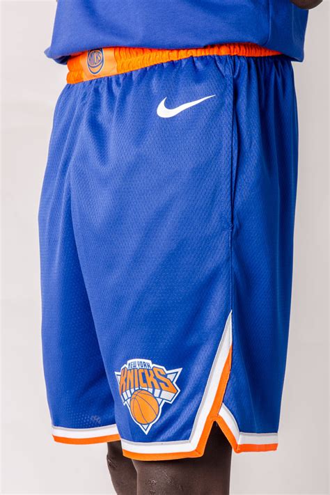 new york knicks nike icon edition swingman nba-shorts für herren|New York Knicks Icon Edition Men's Nike NBA .